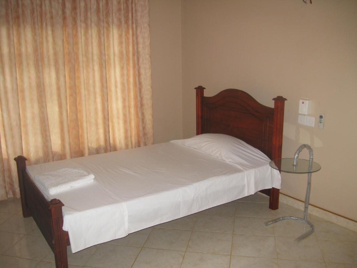 Mount House Hotel Apartment Диквелла Экстерьер фото