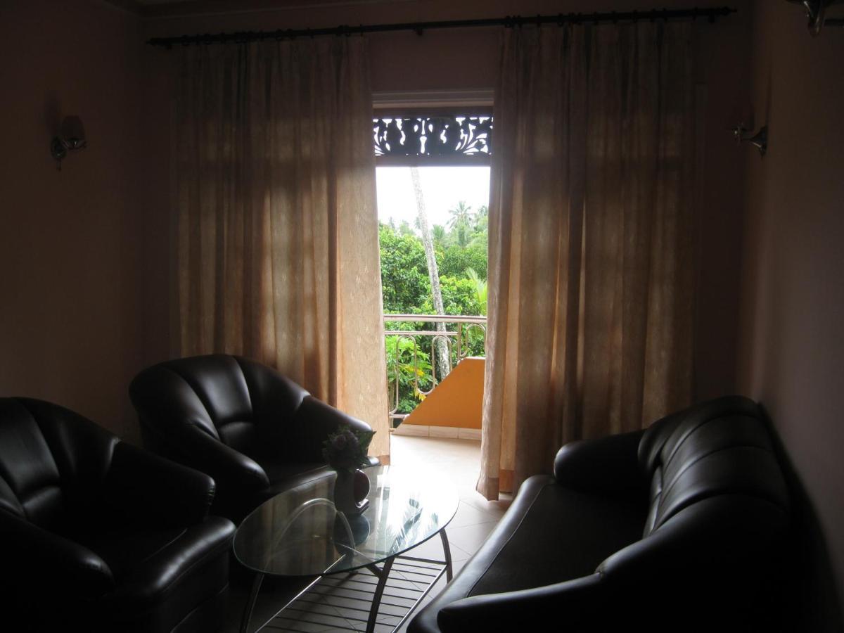 Mount House Hotel Apartment Диквелла Экстерьер фото