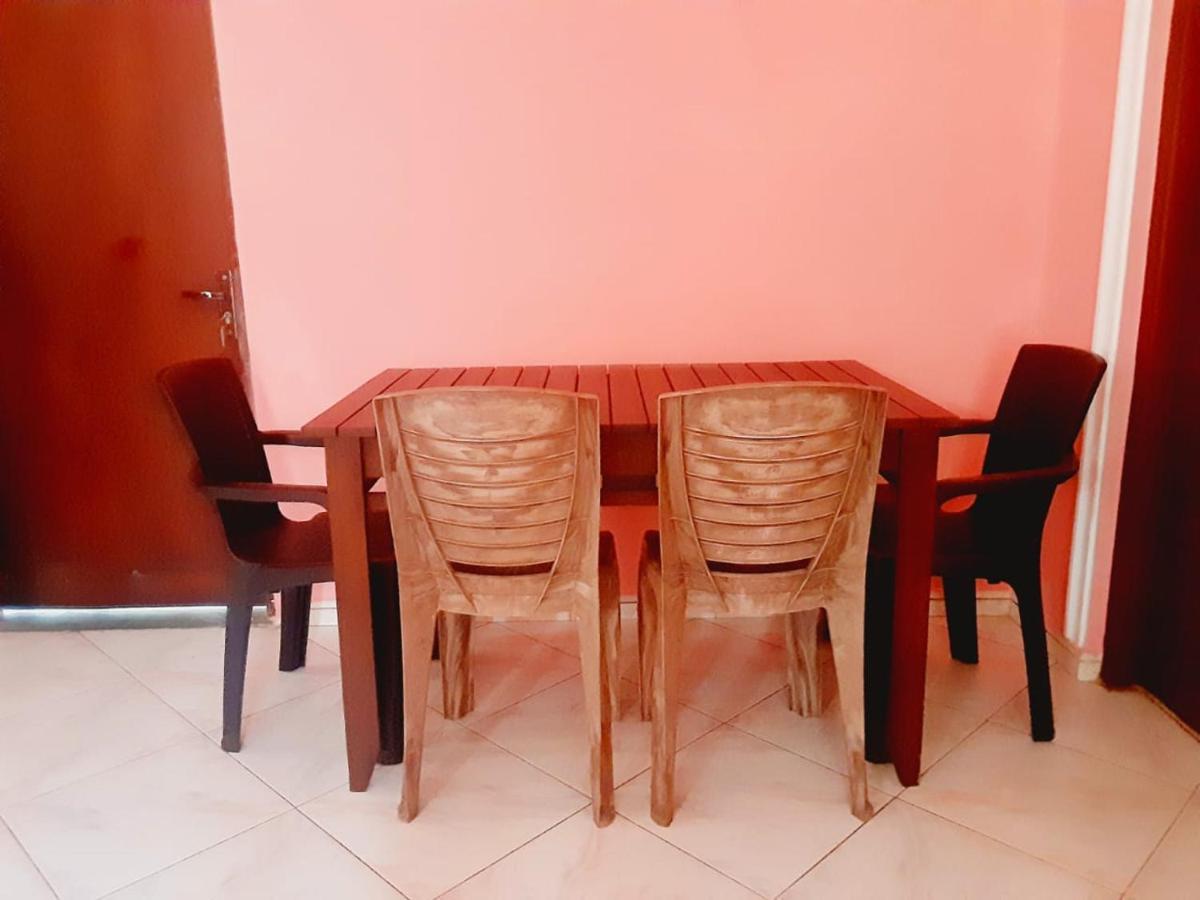Mount House Hotel Apartment Диквелла Экстерьер фото