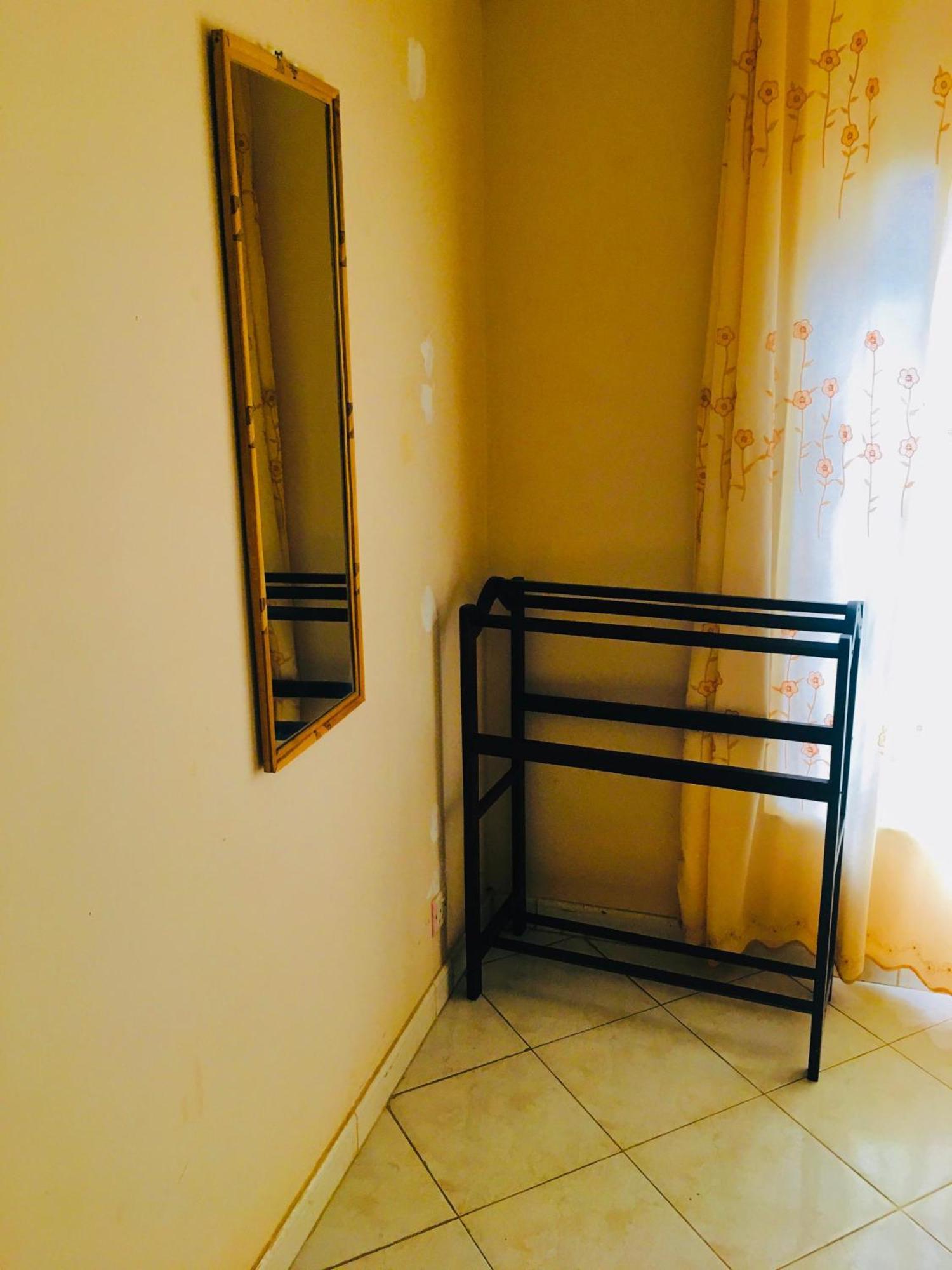 Mount House Hotel Apartment Диквелла Экстерьер фото