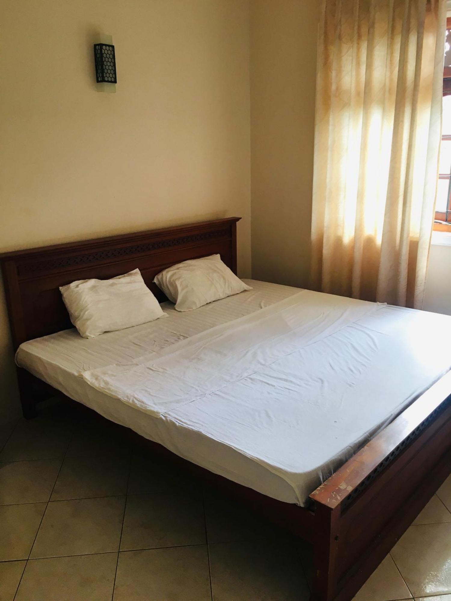 Mount House Hotel Apartment Диквелла Экстерьер фото